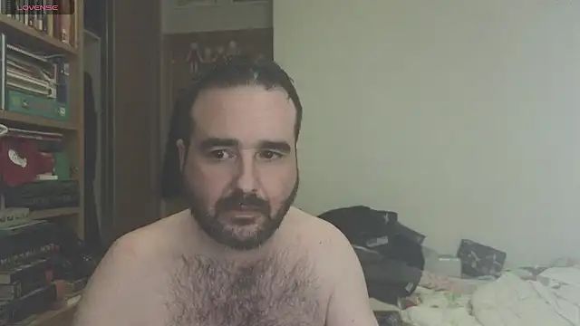 curiosillo83 online show from 22, 2, 2025