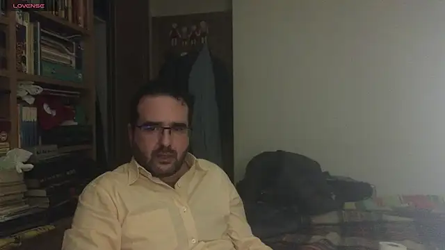 curiosillo83 online show from 7, 3, 2025