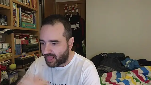 curiosillo83 online show from 6, 4, 2026