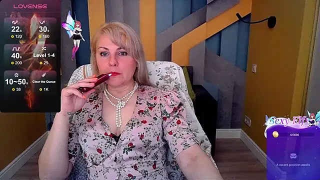 Candy Long online show from 23, 4, 2026