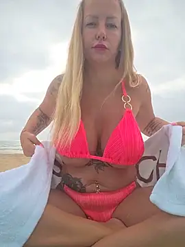 Jassy Foxy online show from 4, 6, 2026