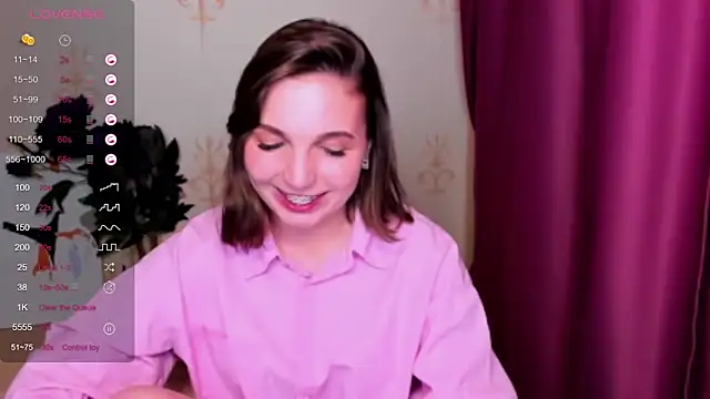 KindHazelHere  online show from 22, 3, 2025