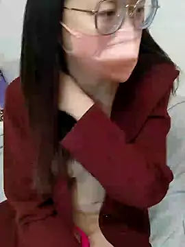 Lu Nana online show from 5, 2, 2025