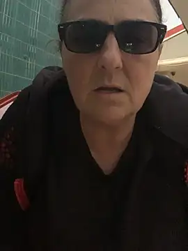 eroticjessitop online show from 17, 3, 2025