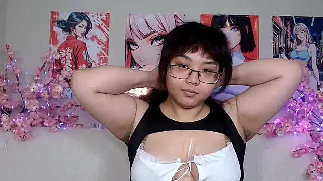 Snapshot of Moertomlly chatting on 29, 5, 2026 Moertomlly online show from 29, 5, 2026