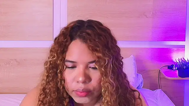  nickypurple  online show from 24, 3, 2026