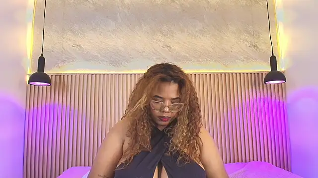 Snapshot of _nickypurple_ chatting on 30, 6, 2026 nickypurple online show from 30, 6, 2026