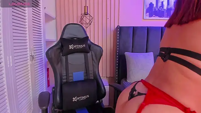 ashlye miller  online show from 15, 2, 2025