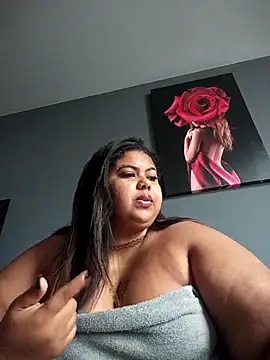 Snapshot of biancabombombbw chatting on 18, 11, 2025 biancabombombbw online show from 18, 11, 2025