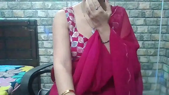 Sexy iknoor online show from 10, 11, 2025