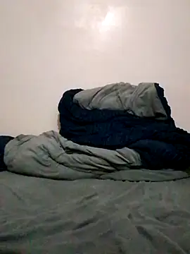 pretty-donna online show from 3, 11, 2025