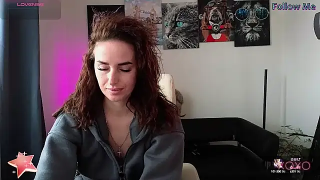 xx adrihanna xx online show from 24, 2, 2025