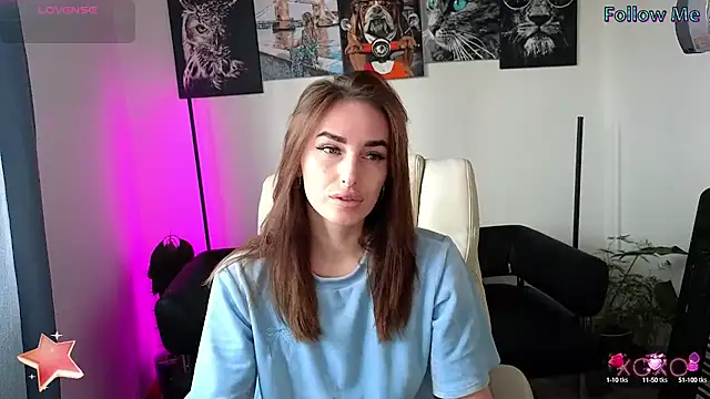 xx adrihanna xx online show from 13, 3, 2025