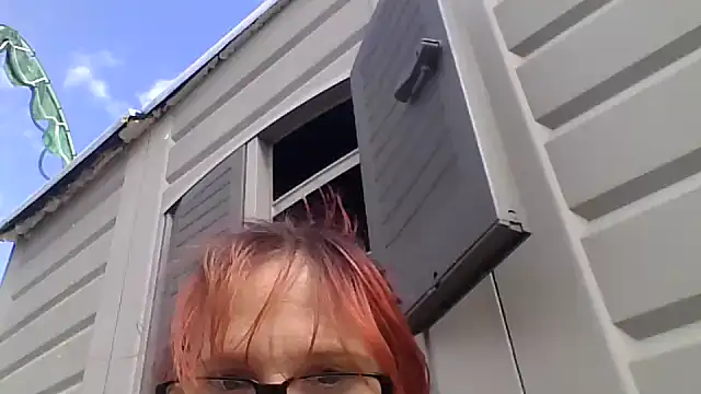 Snapshot of spundarella420 chatting on 29, 11, 2025 spundarella420 online show from 29, 11, 2025