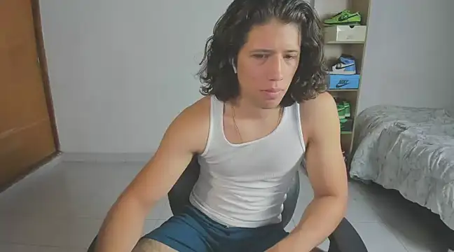 imtonny19 online show from 23, 3, 2025