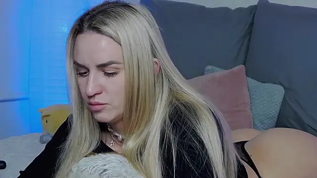 SofiJames online show from 28, 1, 2025