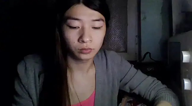 CarlyJoy online show from 8, 3, 2025