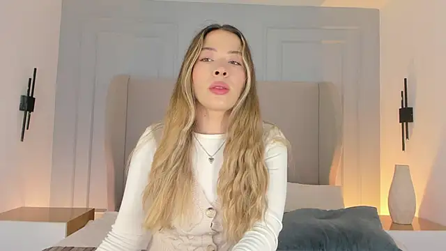 chloe d online show from 17, 4, 2026