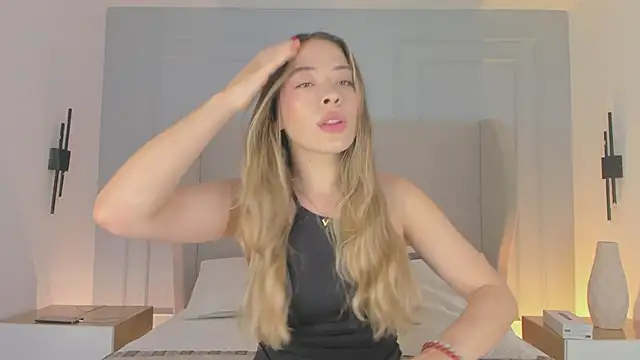 chloe d online show from 26, 4, 2026