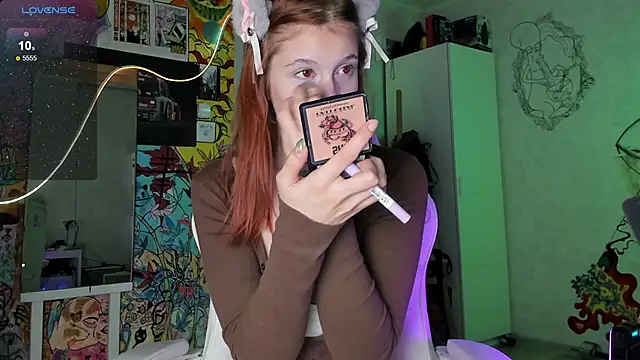 Sunny Mouse  online show from 13, 12, 2024