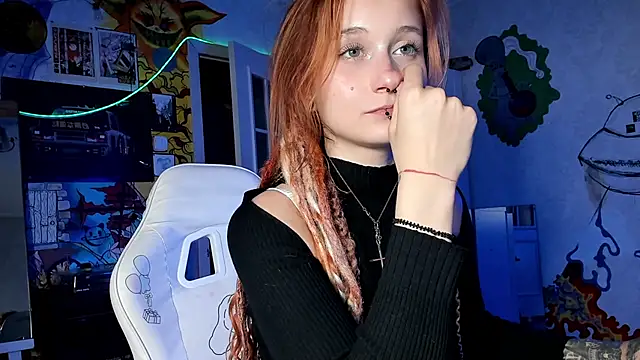 Sunny Mouse  online show from 8, 10, 2025