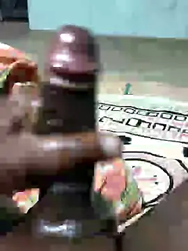 Snapshot of SILENT_FUCKER_01 chatting on 12, 12, 2024 SILENT FUCKER 01 online show from 12, 12, 2024