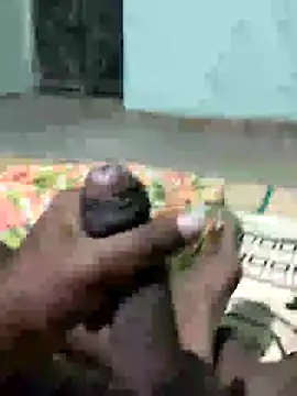 Snapshot of SILENT_FUCKER_01 chatting on 14, 1, 2025 SILENT FUCKER 01 online show from 14, 1, 2025