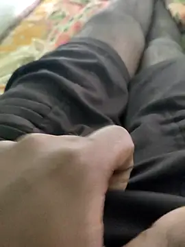 Snapshot of SILENT_FUCKER_01 chatting on 18, 2, 2025 SILENT FUCKER 01 online show from 18, 2, 2025