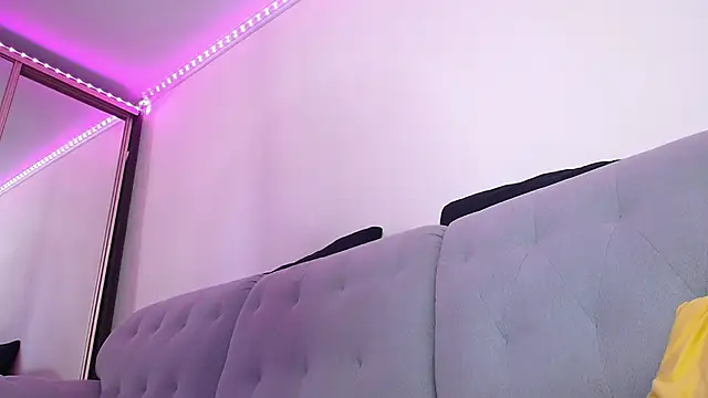 KathrineBerry online show from 3, 10, 2025