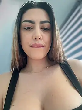 Flower Pow3r online show from 2, 3, 2025