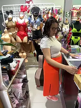 Snapshot of ROSALIALUCY chatting on 15, 1, 2025 ROSALIALUCY online show from 15, 1, 2025