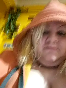 ducicsajsziii online show from 28, 1, 2025