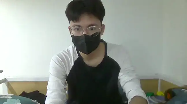 Snapshot of Gwencloudy chatting on 15, 1, 2025 Gwencloudy online show from 15, 1, 2025