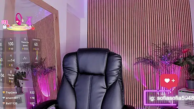 sofiah  online show from 11, 10, 2025