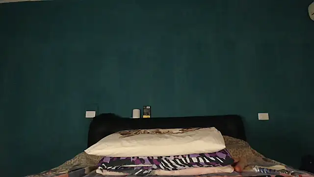 Karendolly  8 online show from 1, 7, 2026