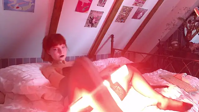 Snapshot of RubyLynxx chatting on 29, 4, 2026 RubyLynxx online show from 29, 4, 2026