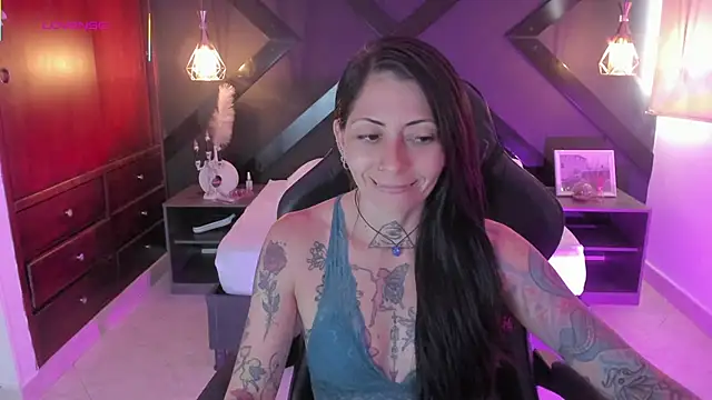 dark gotica online show from 10, 10, 2025