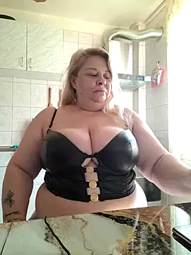 AriannaMilf online show from 17, 10, 2025