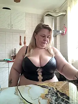 AriannaMilf online show from 29, 3, 2026