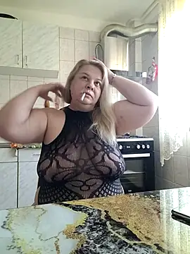 AriannaMilf online show from 24, 4, 2026