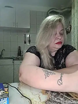 Snapshot of AriannaMilf chatting on 9, 5, 2026 AriannaMilf online show from 9, 5, 2026