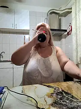 AriannaMilf online show from 26, 6, 2026