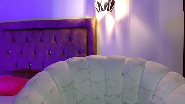 valentina white1 online show from 25, 7, 2026