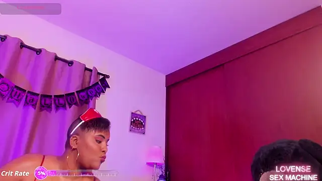 DianaBrownXX online show from 28, 10, 2025