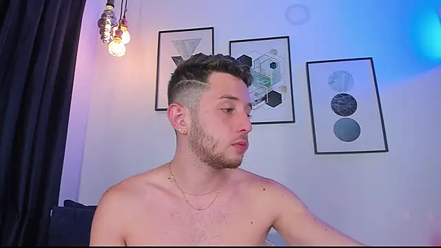 Juan Castano online show from 3, 1, 2025