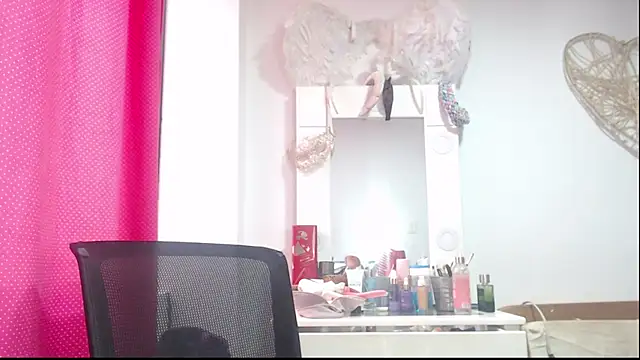 Victoria meester online show from 7, 2, 2025