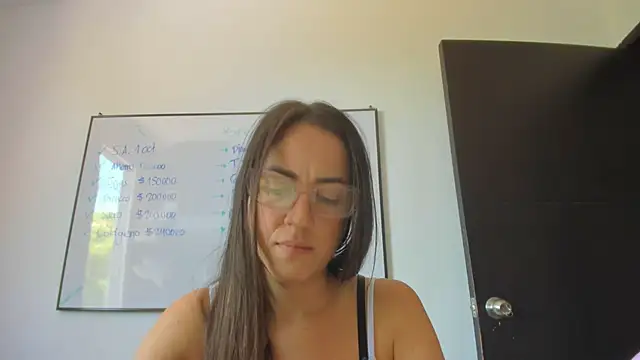 squirttati33 online show from 20, 9, 2025