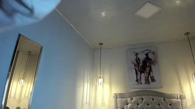 ayshel   online show from 28, 4, 2026