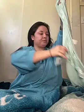 xocrybaby online show from 5, 1, 2025