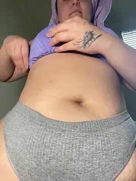 xocrybaby online show from 31, 1, 2025